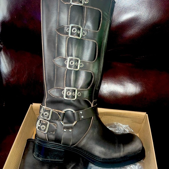 Brand New Steve Madden Rocky Moto Boots - Picture 1 of 4